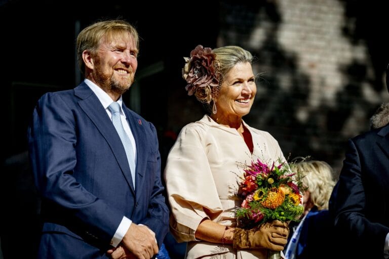Royal visit to Central Limburg: from roller coasters to abbeys