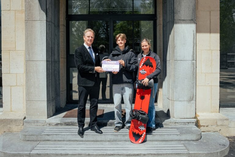 Heerlense Pim (16) verovert snowboardwereld en krijgt internationale erkenning