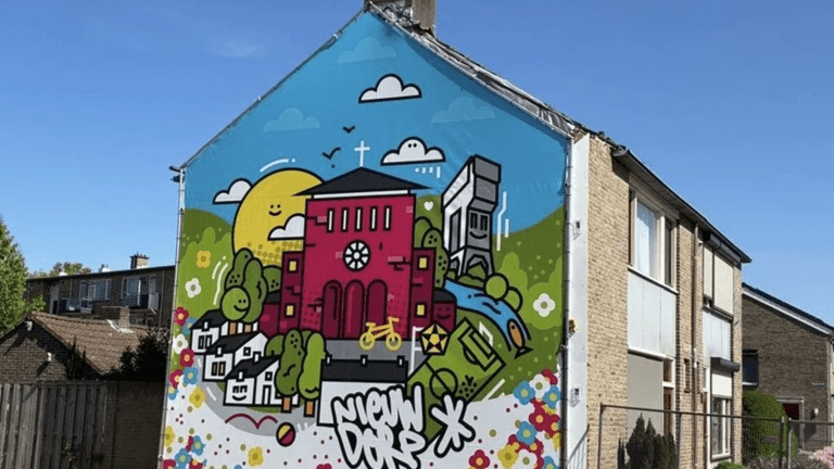 The Peldenstraat just got a stunning new mural and the story behind it is beautiful